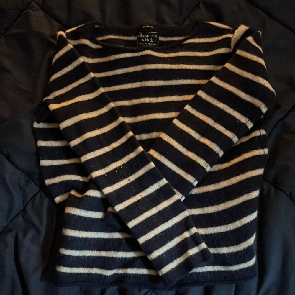 Cashmere long sleeve